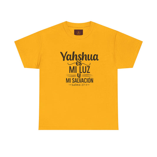 "Yahshua es mi Luz – Camiseta Blanca de Algodón con Salmo 27:1"